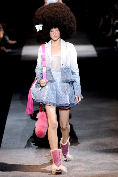 Look 36